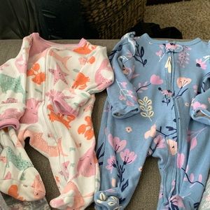 Carter nb sleepers multicolor. Worn by reborn. Footed & have fold over hand.